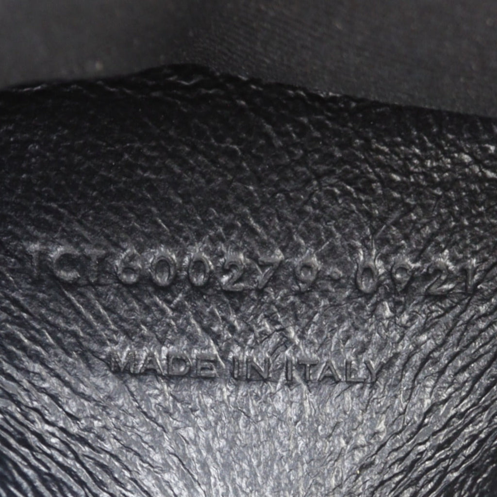 Saint Laurent College Medium