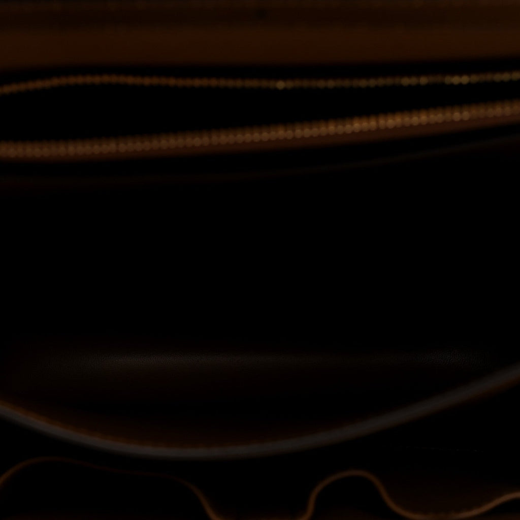 Box Calfskin Medium Classic Box Flap Bag Camel