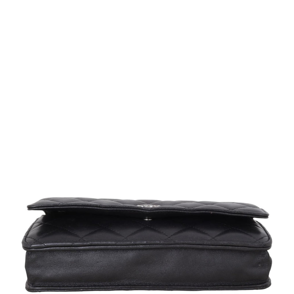 Chanel Classic Wallet on Chain