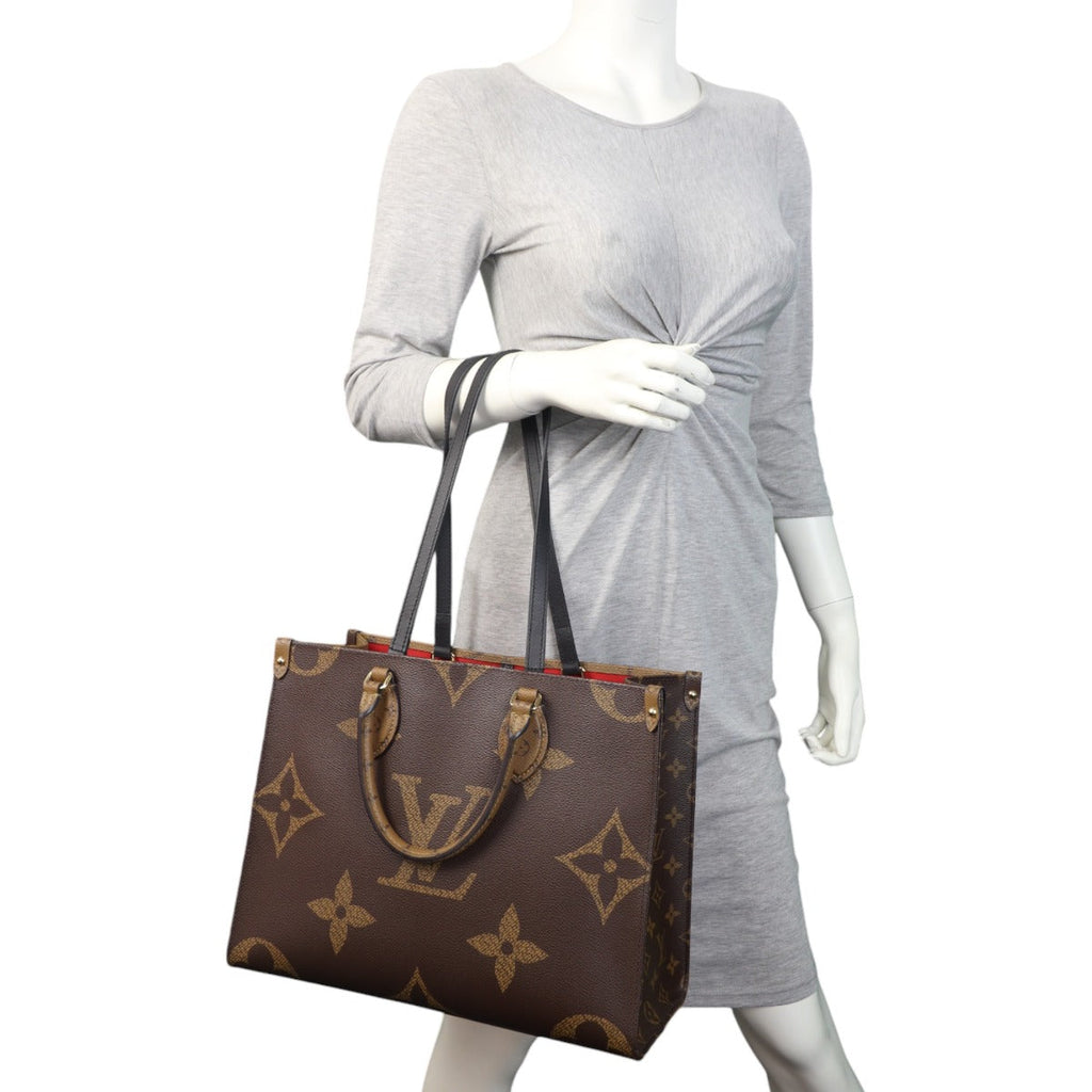 Louis Vuitton OnTheGo MM Monogram Giant Reverse