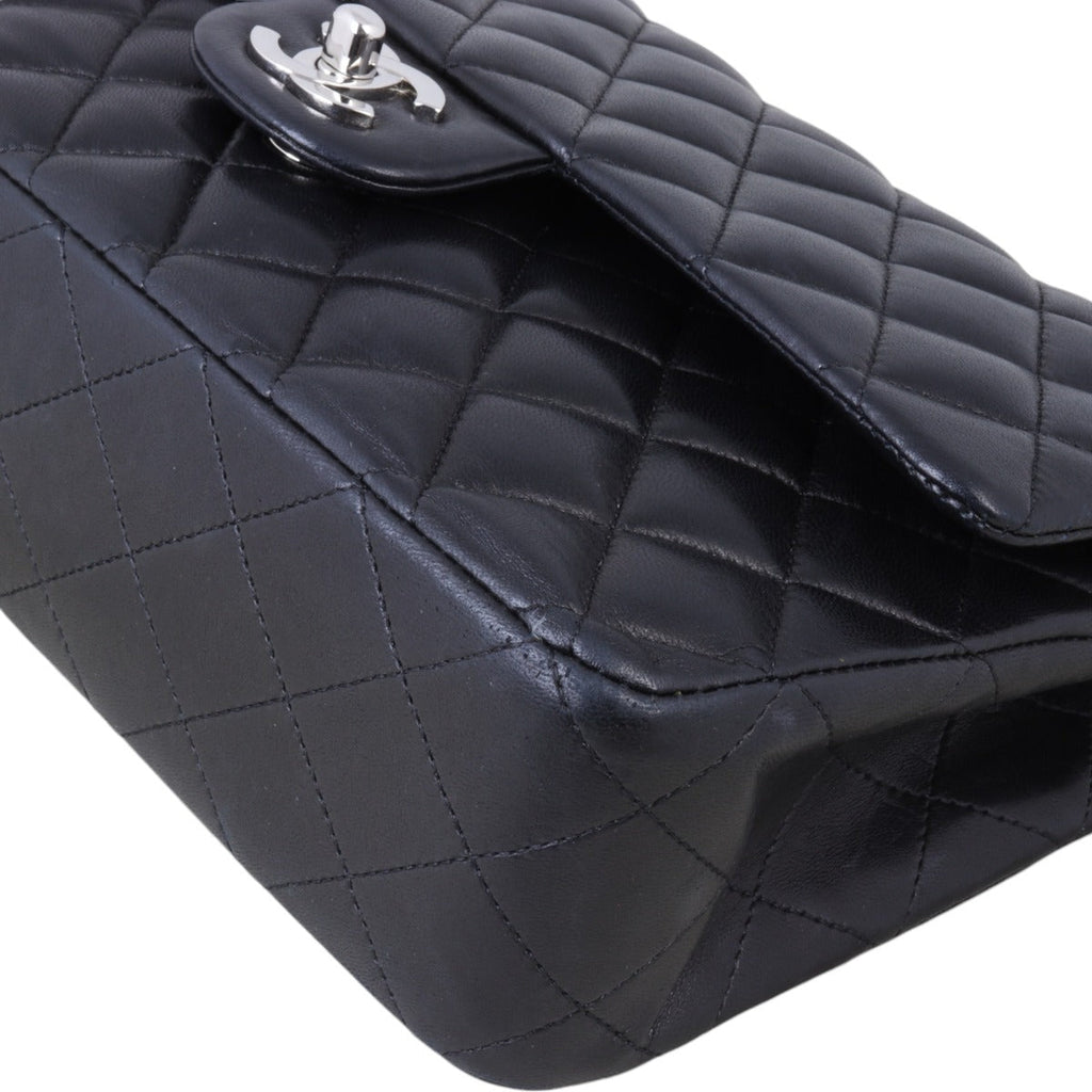 Chanel Classic Double Flap Medium