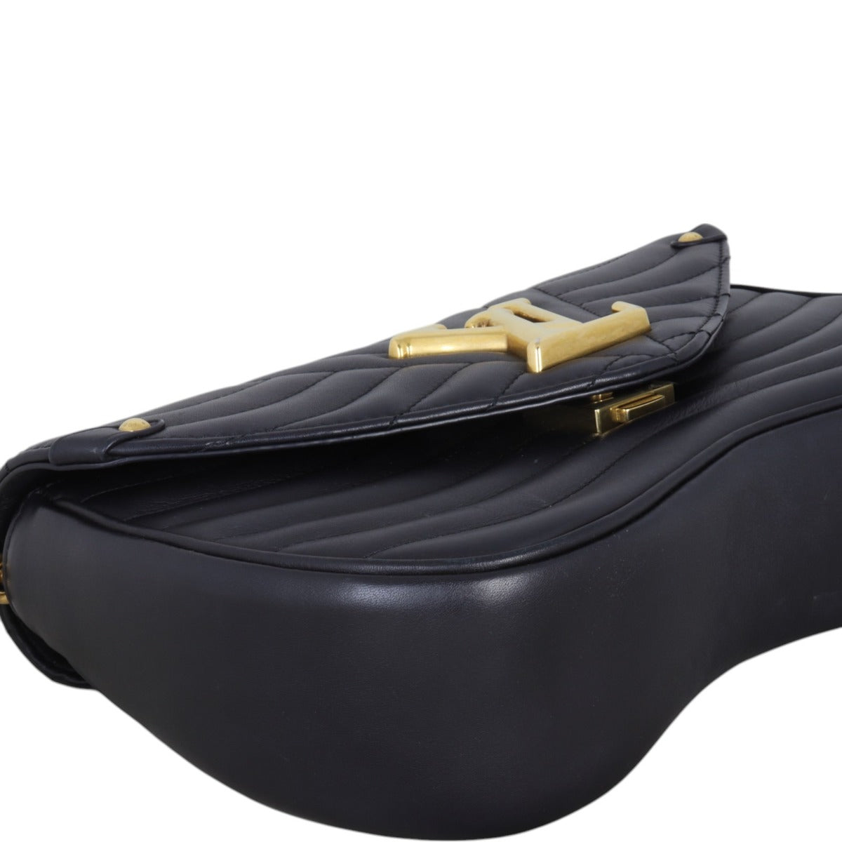 Louis Vuitton New Wave MM Chain Bag
