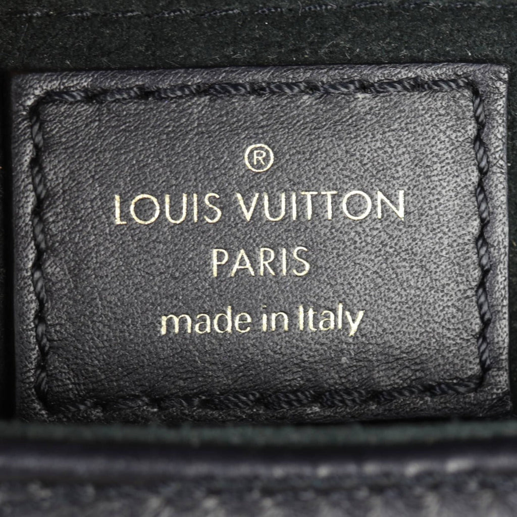 Louis Vuitton New Wave MM Chain Bag