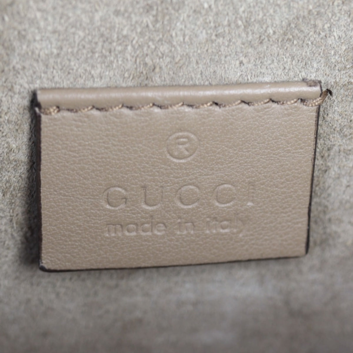Gucci Dionysus GG Supreme Small Shoulder Bag
