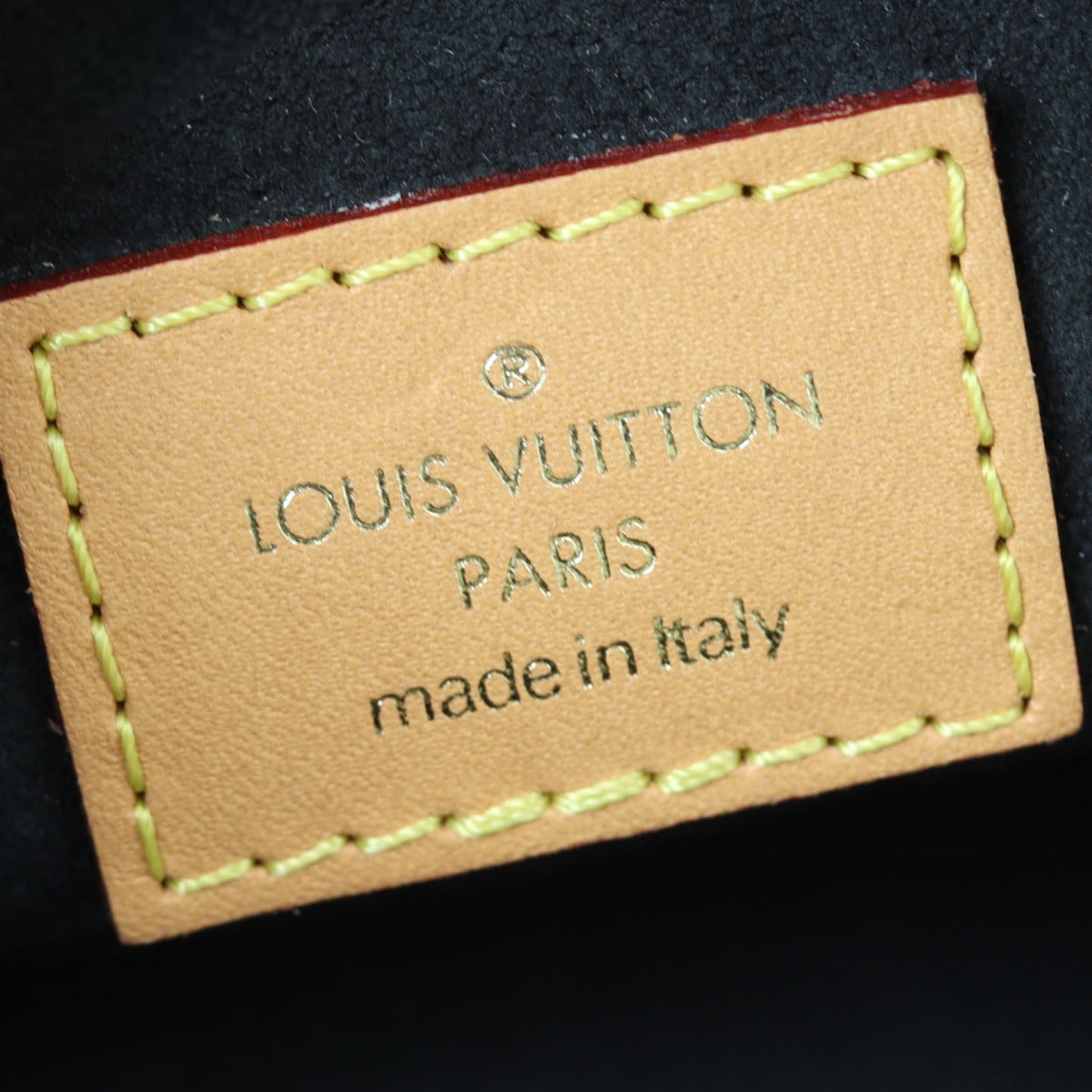 Louis Vuitton Boite Chapeau Souple MM Monogram Reverse