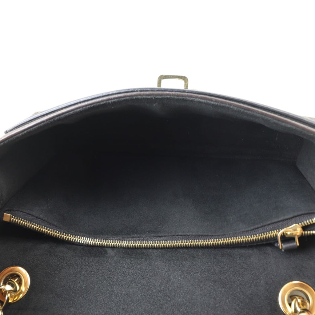 Louis Vuitton Victoire Monogram