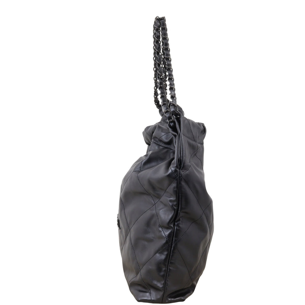 Chanel 22 Hobo Medium