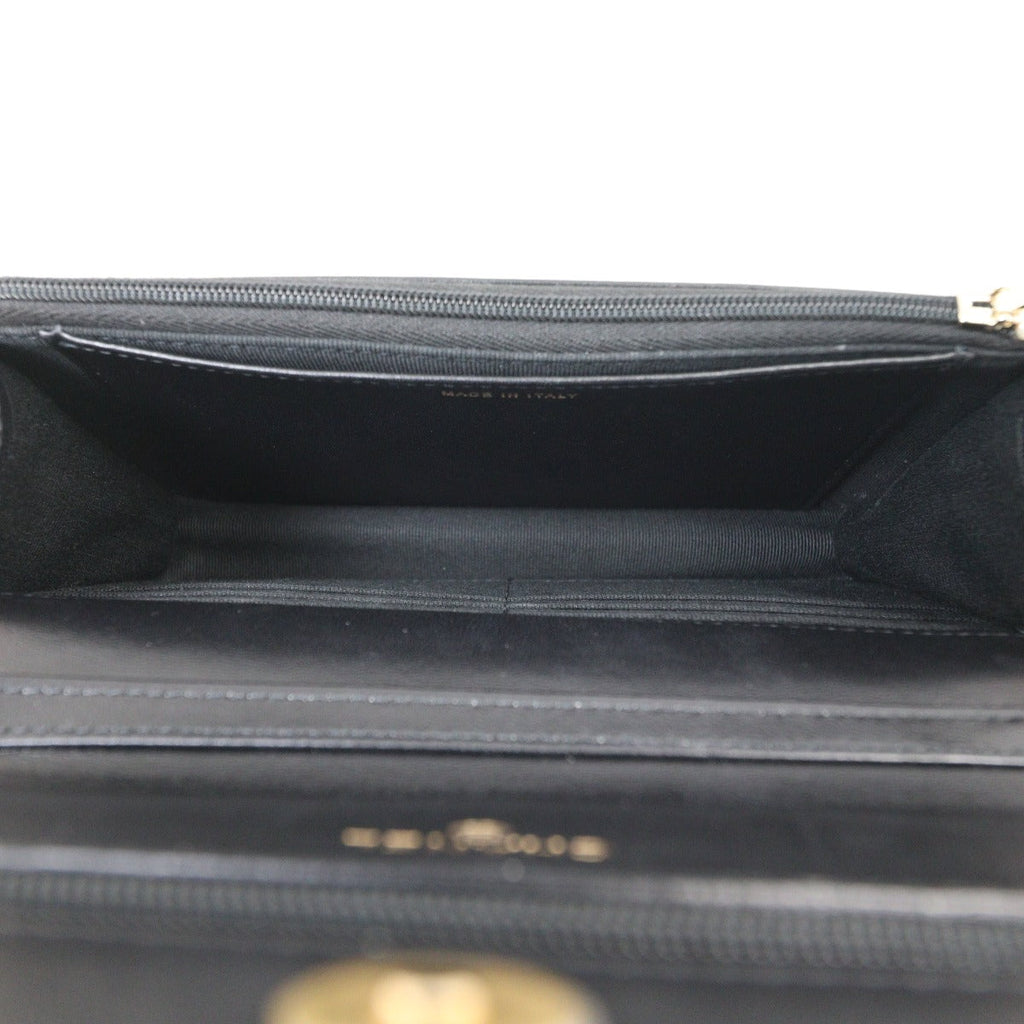 Chanel CC Wallet on Chain
