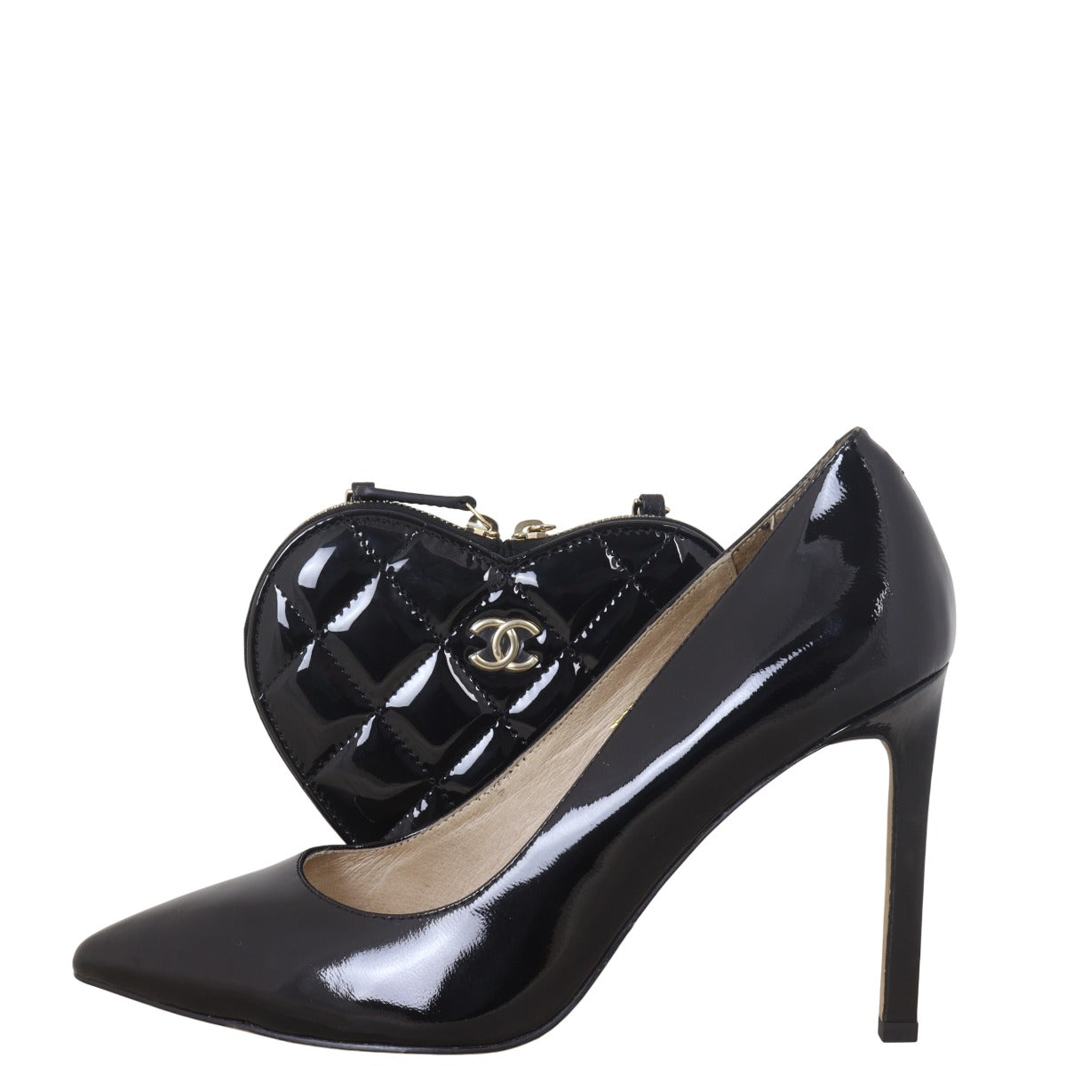 Chanel CC Double Heart Clutch With Chain