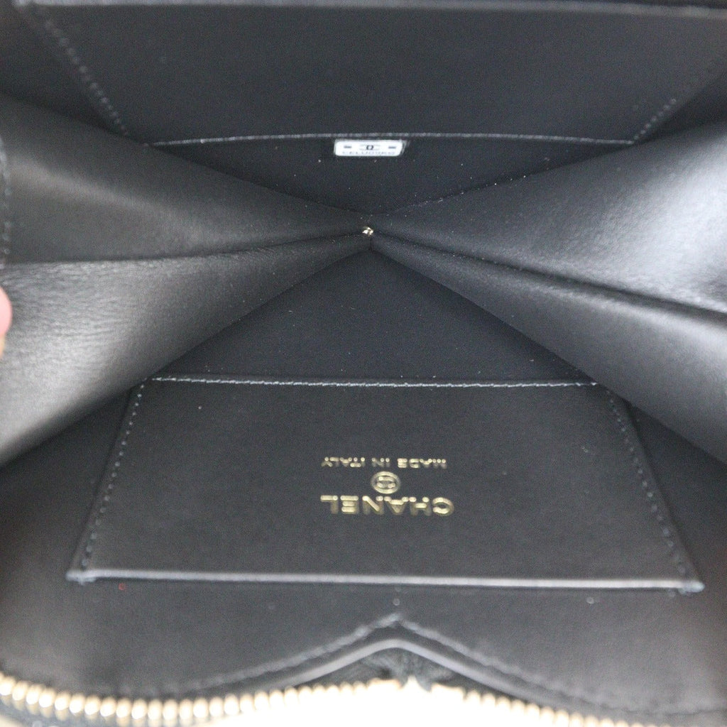 Chanel CC Double Heart Clutch With Chain