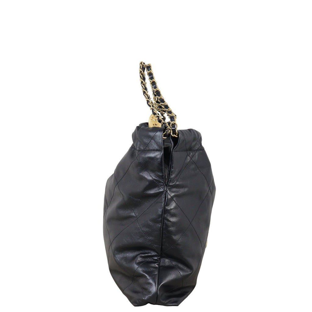 Chanel 22 Hobo Medium