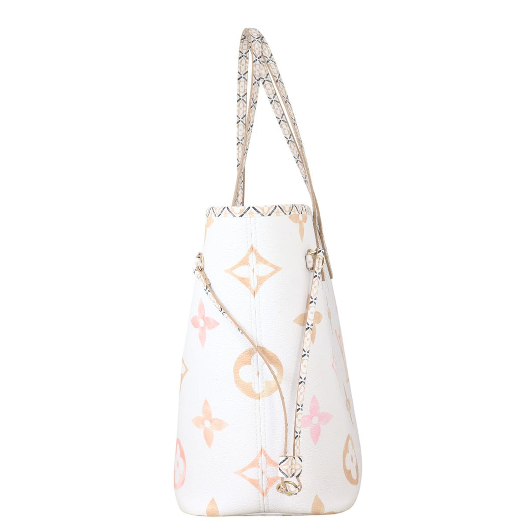 Louis Vuitton Neverfull MM Monogram Giant By the Pool