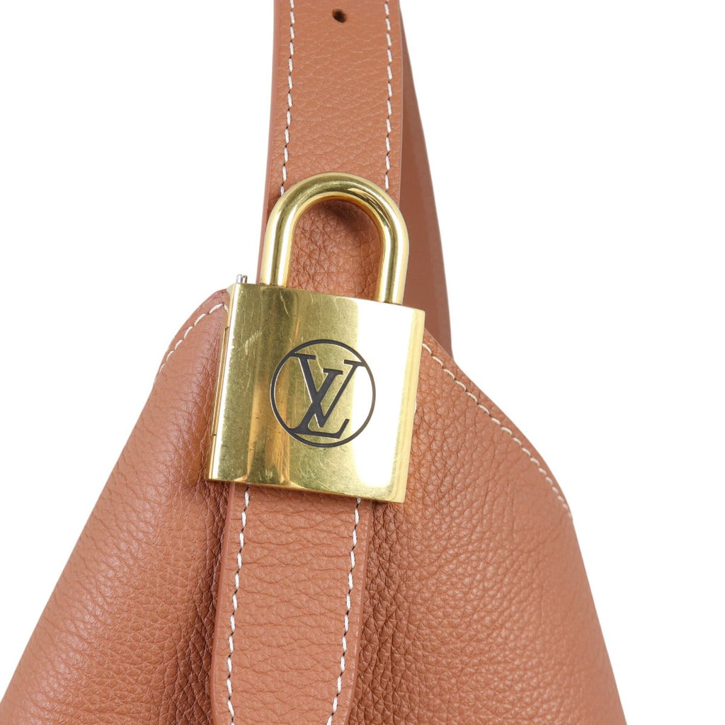 Louis Vuitton Low Key Hobo MM