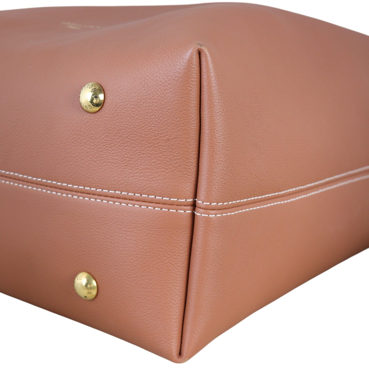Louis Vuitton Low Key Hobo MM