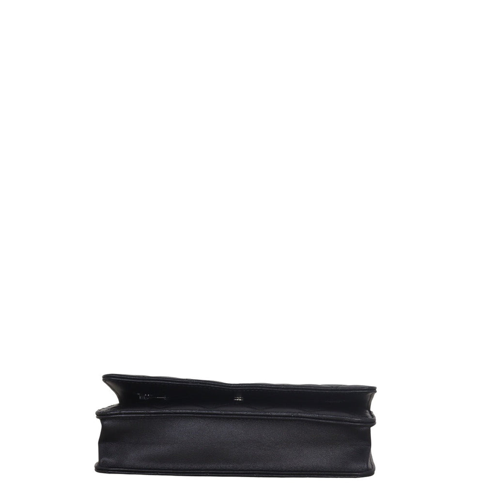Chanel Classic Wallet on Chain
