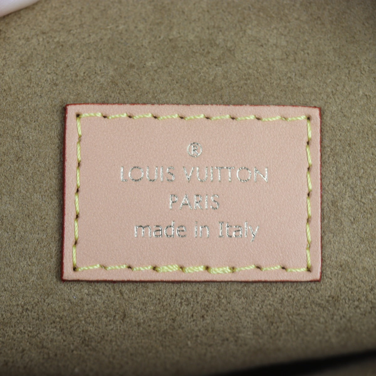 Louis Vuitton Boite Chapeau Souple MM Monogram
