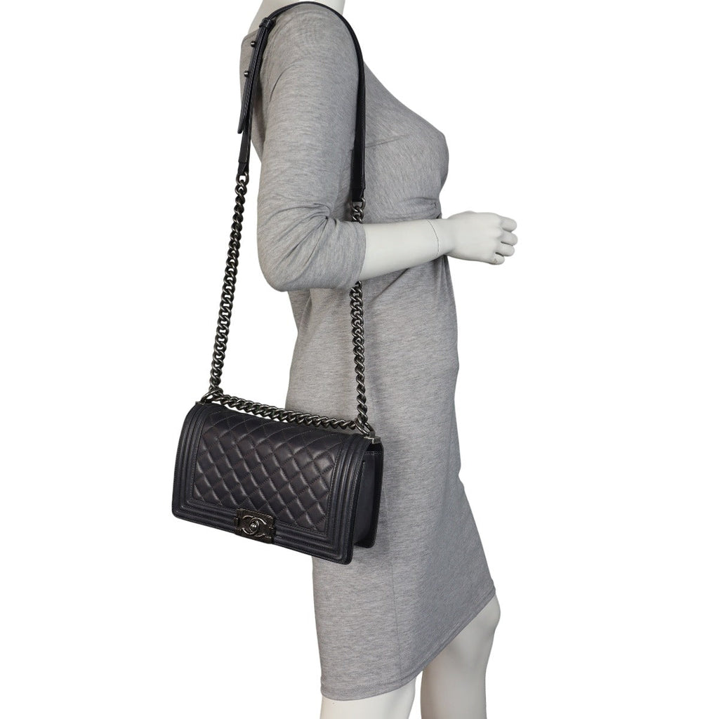 Chanel Boy Old Medium