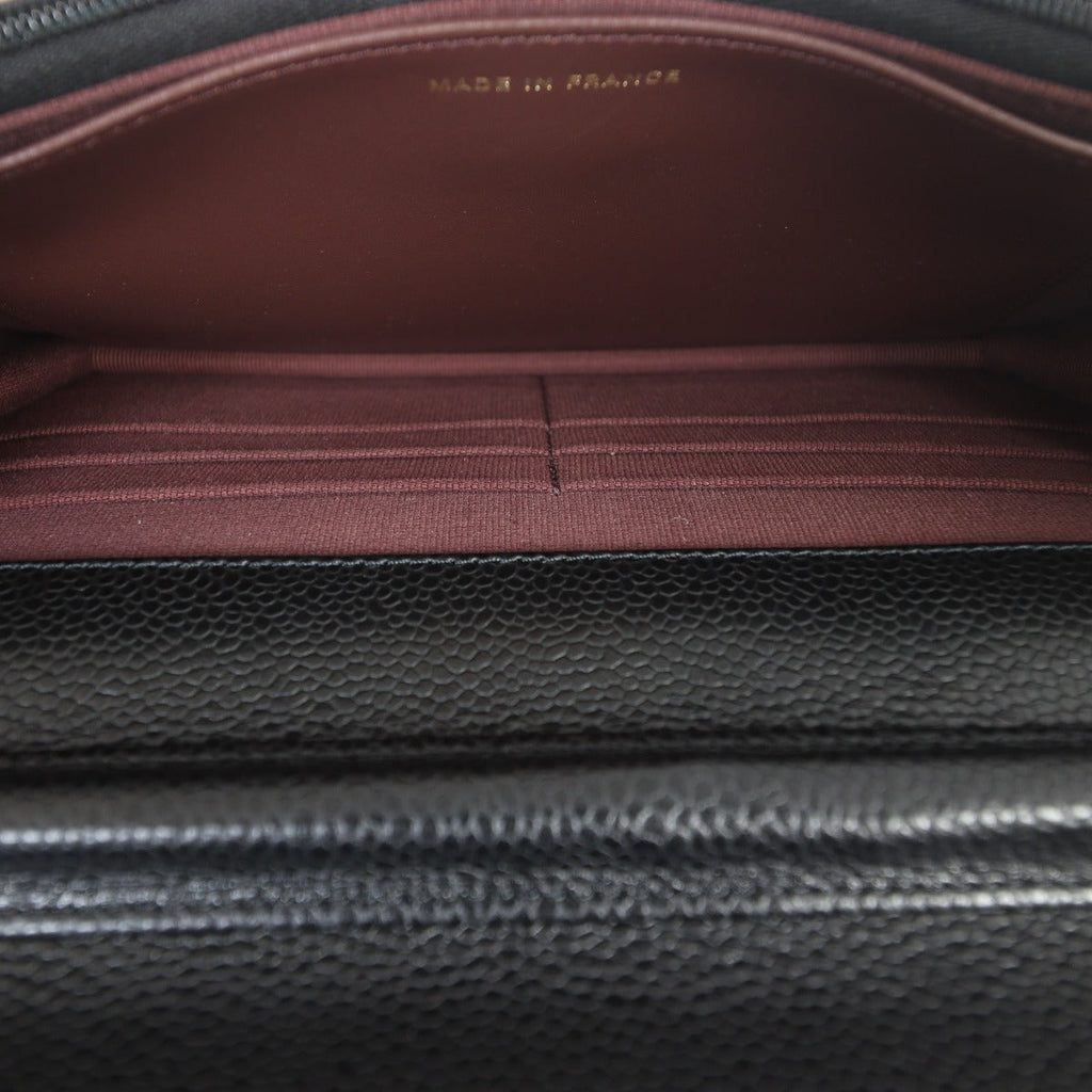 Chanel Classic Wallet on Chain
