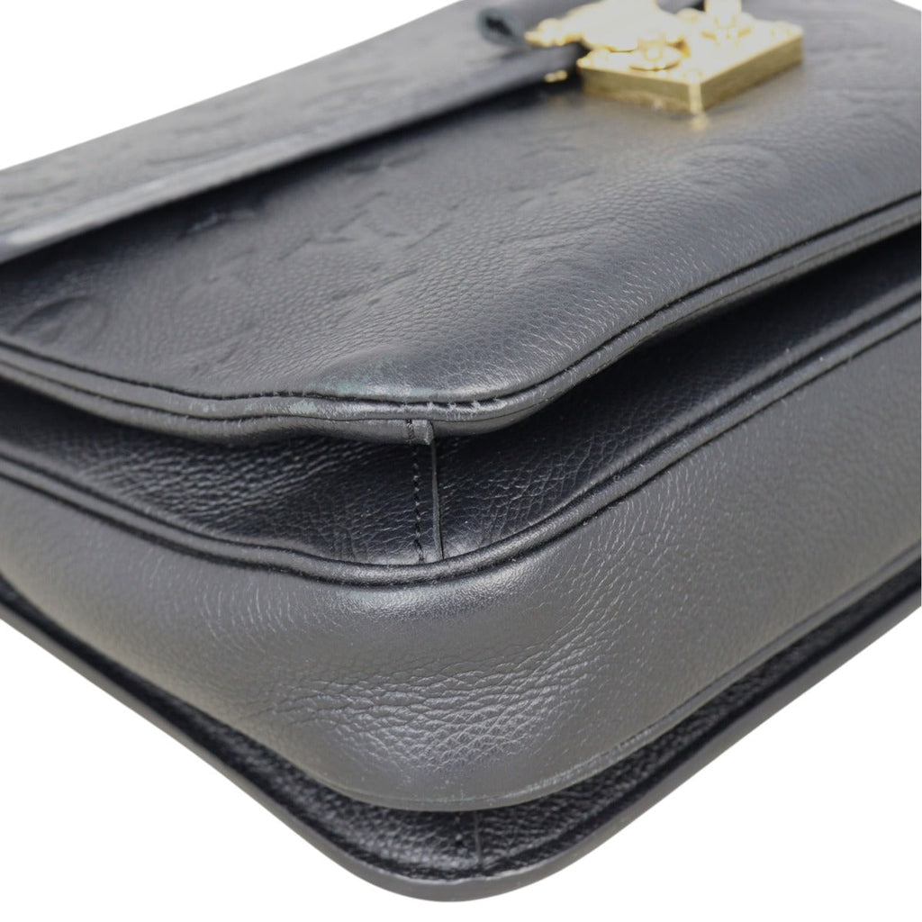 Louis Vuitton Pochette Metis Monogram Empreinte