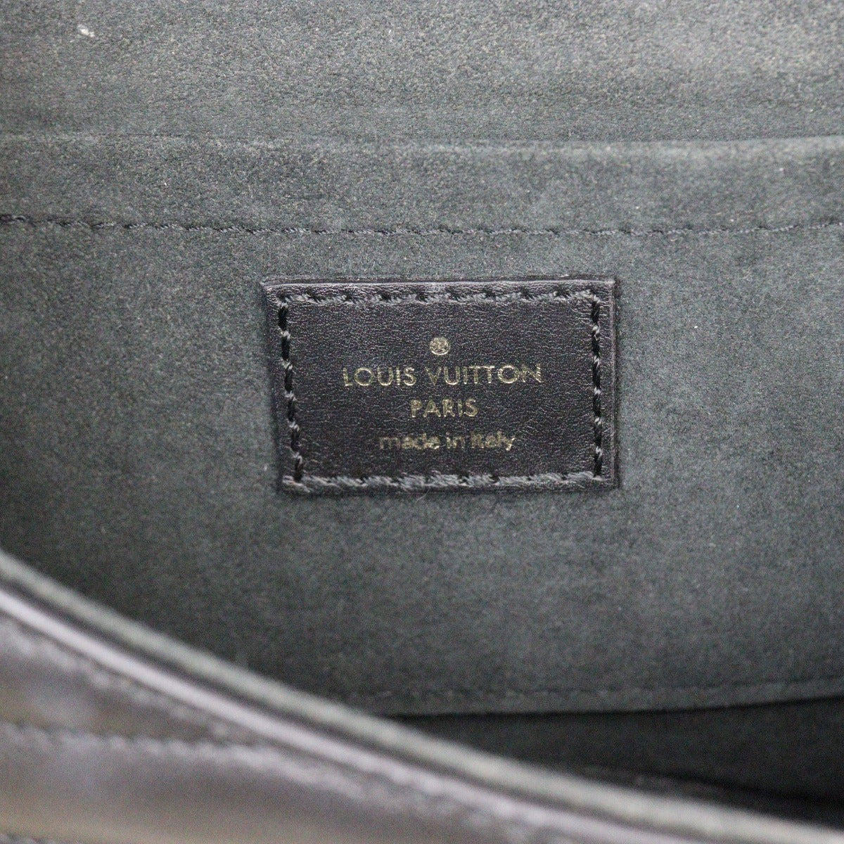 Louis Vuitton New Wave MM Chain Bag