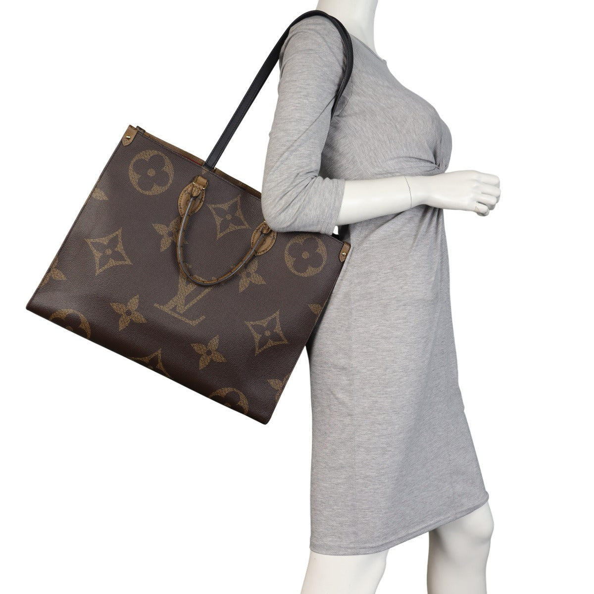 Louis Vuitton OnTheGo GM Monogram Giant Reverse