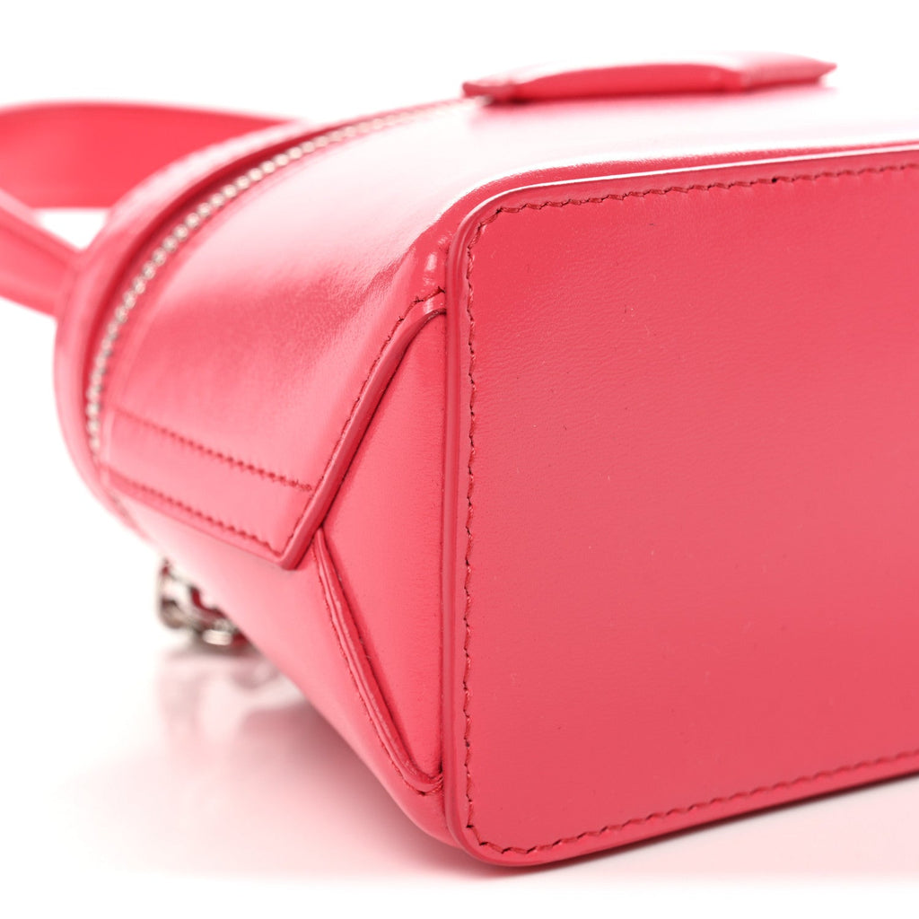 Box Calfskin Antigona Vanity Bag With Chain Neon Pink