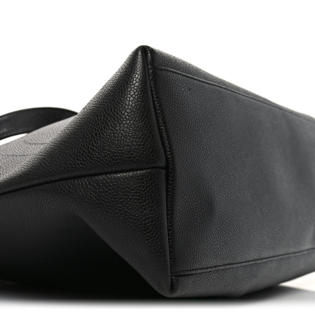 Caviar Large CC Shoulder Bag Black