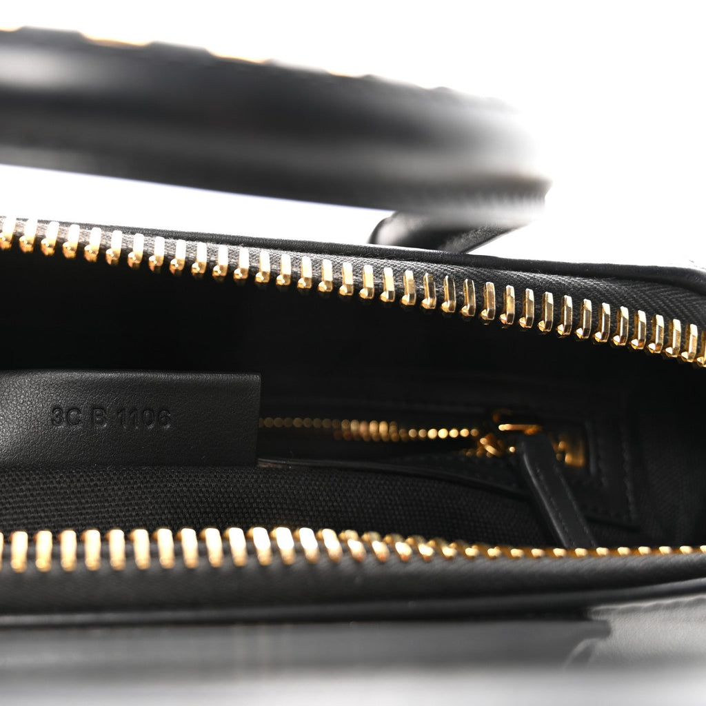 Calfskin Chain Detail Small Antigona Black