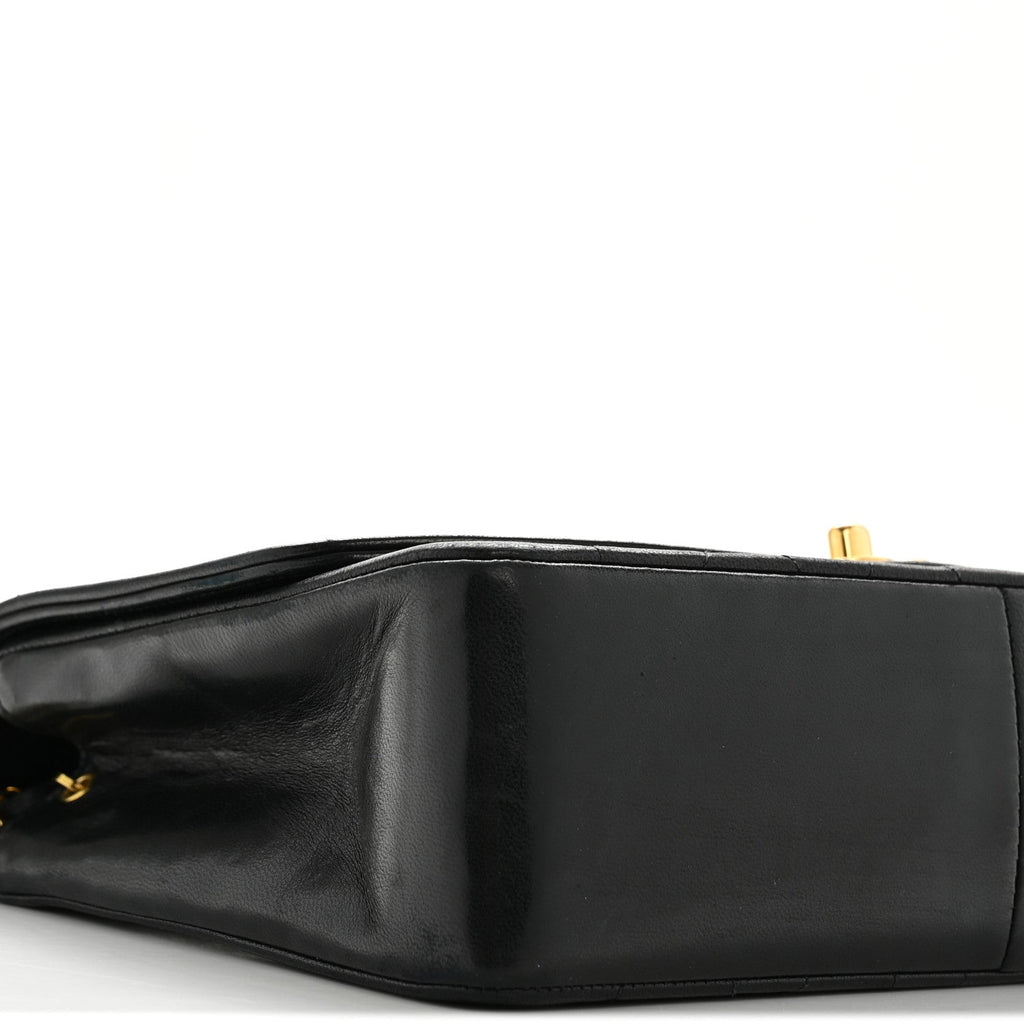 Lambskin Quilted Medium Single Flap Black
