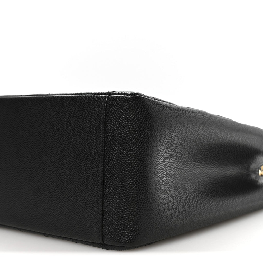 Caviar Quilted Grand Shopping Tote GST Black