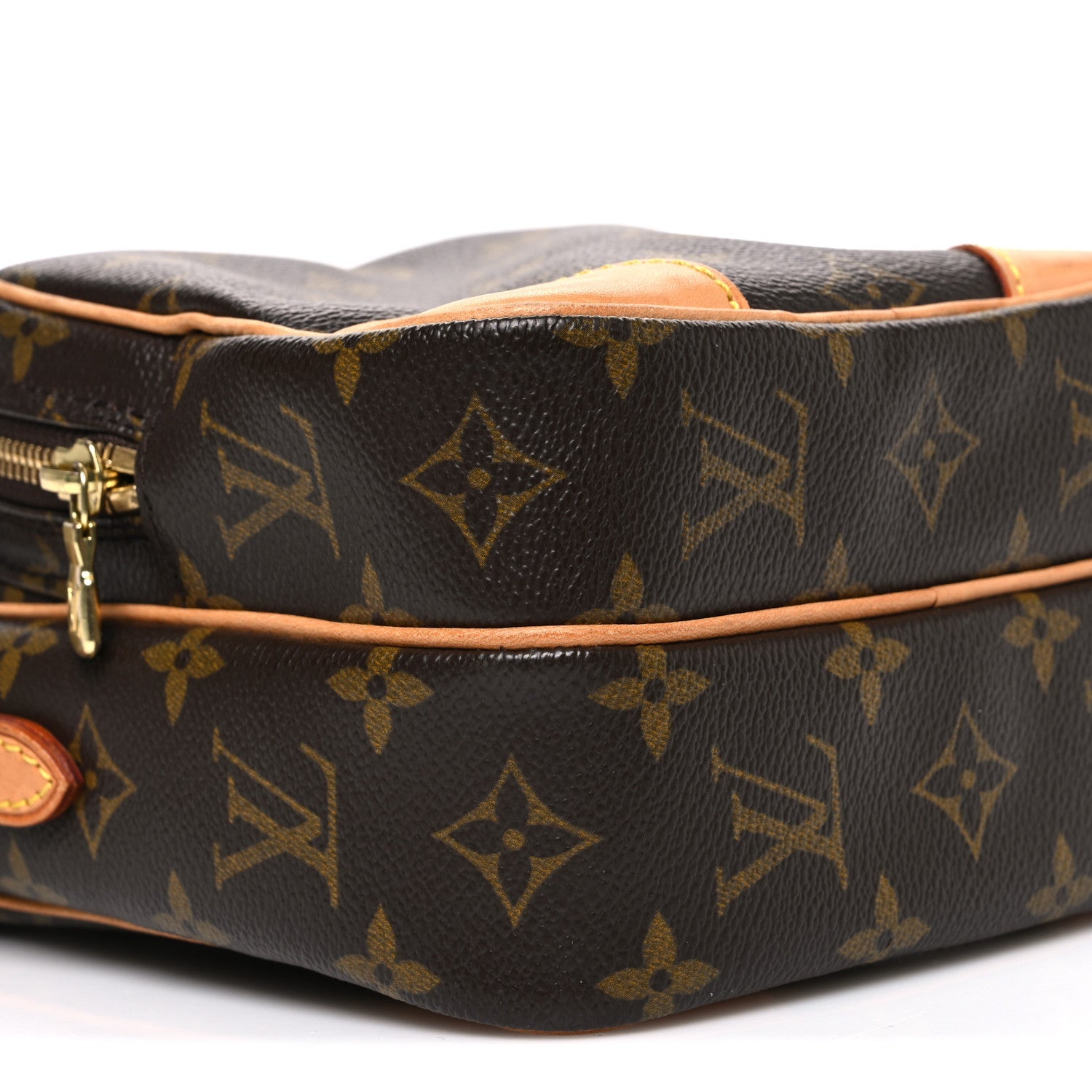 Monogram Amazone