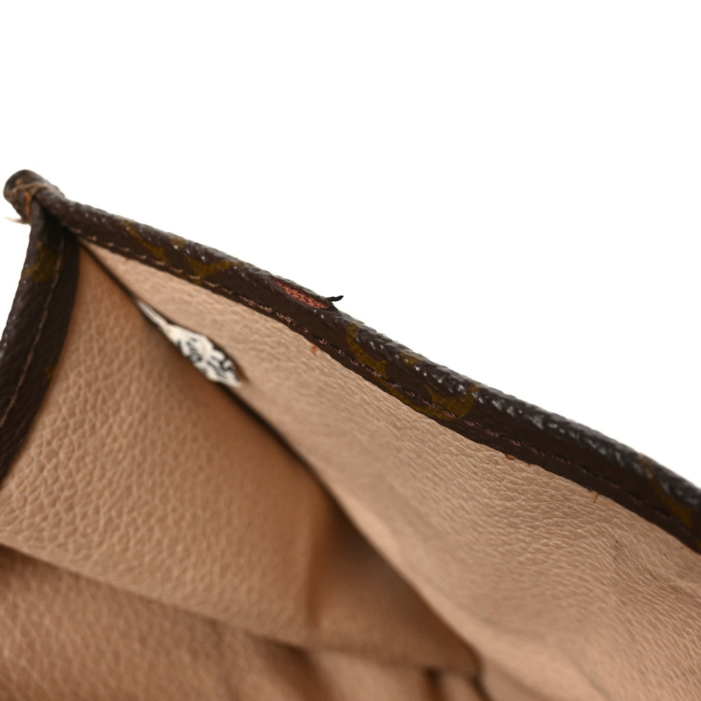 Monogram Sac Plat