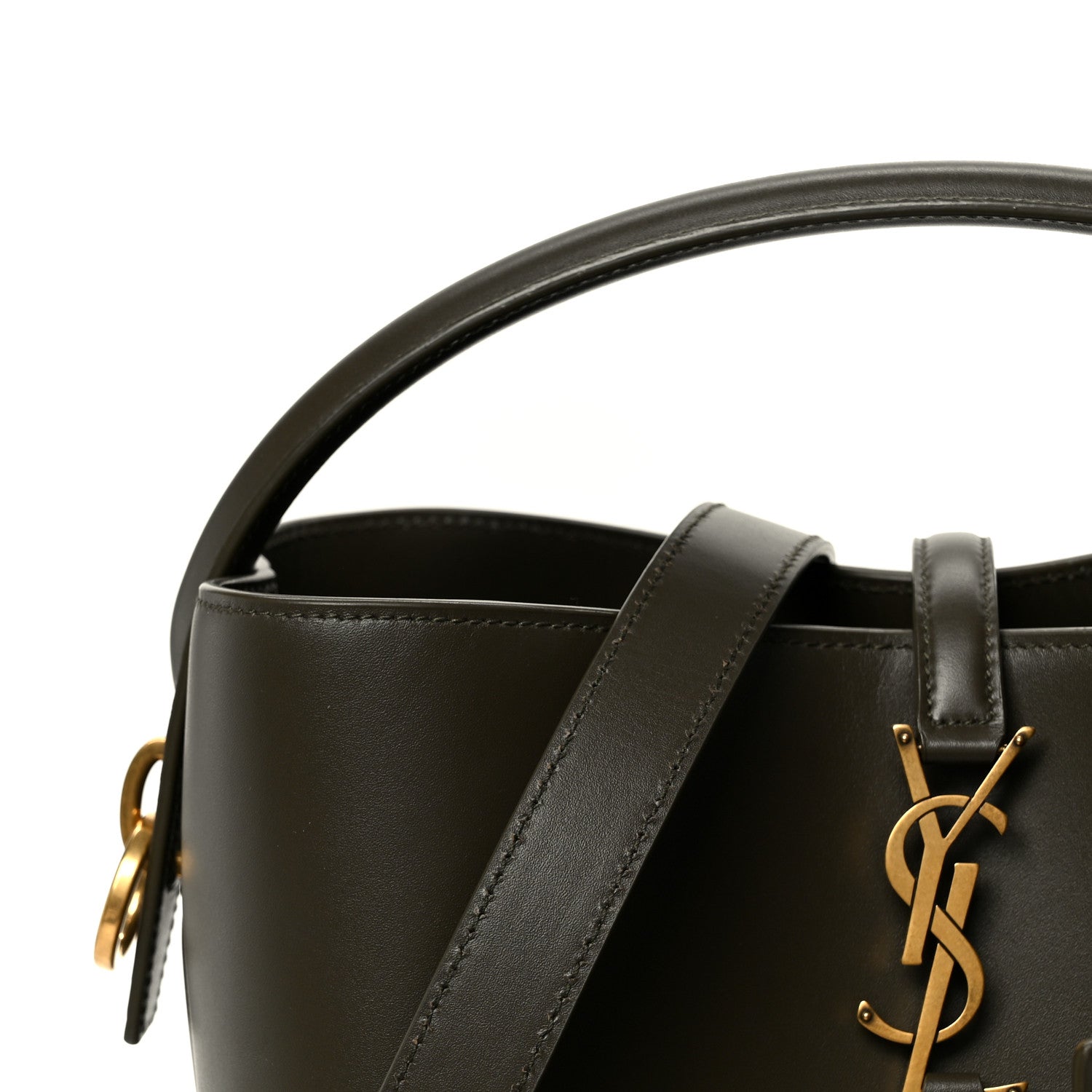 Shiny Calfskin Le 37 Bucket Bag Deep Musk