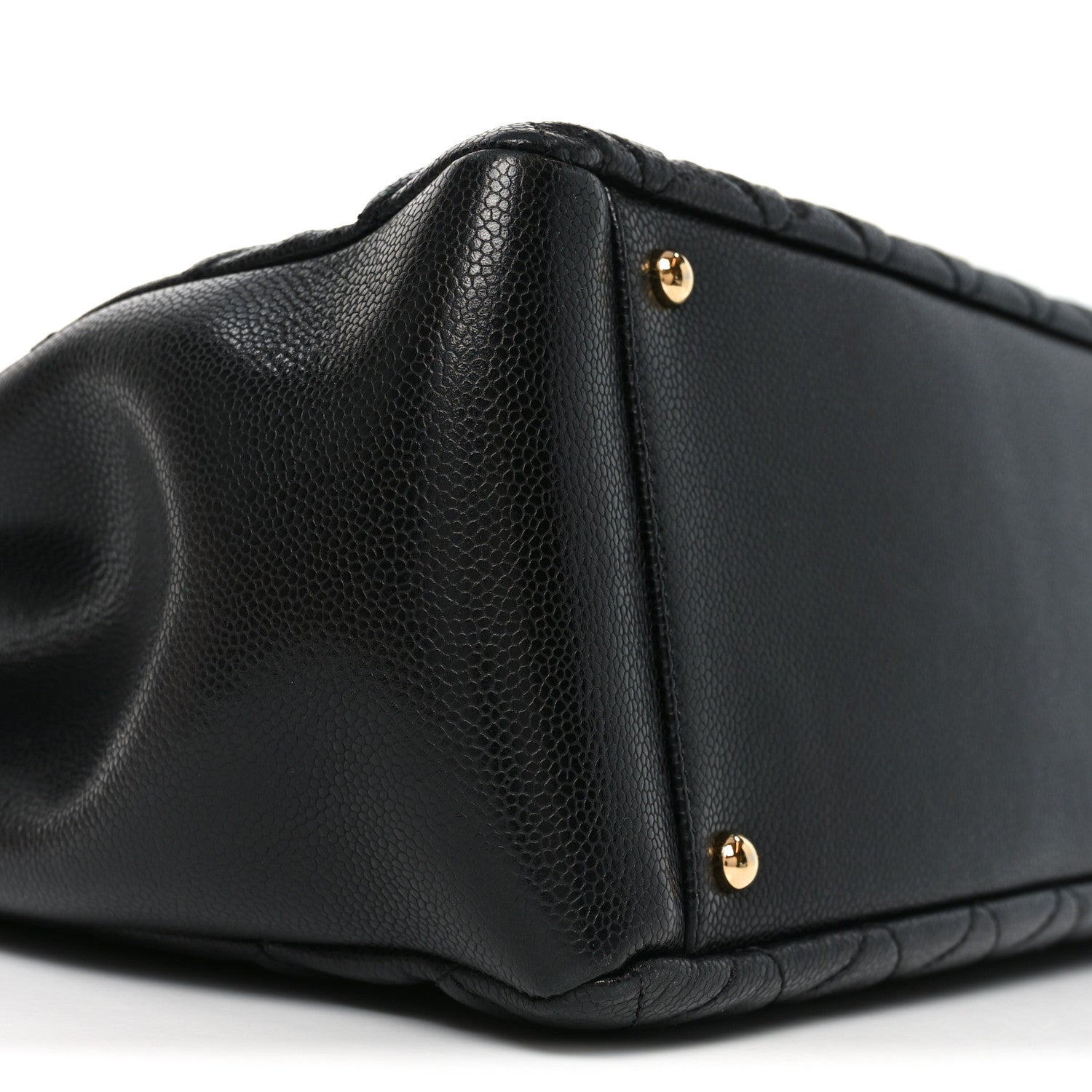 Caviar Quilted XL Grand Shopping Tote GST Black