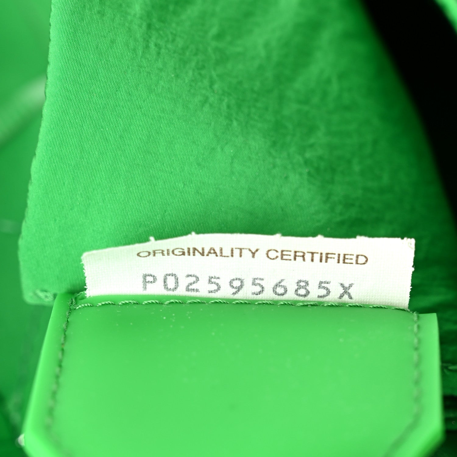 Paper Calfskin Intreccio Cassette Belt Bag Parakeet