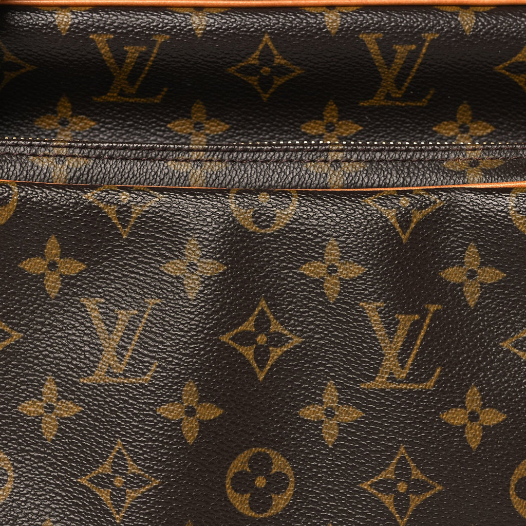 Monogram Nil 28