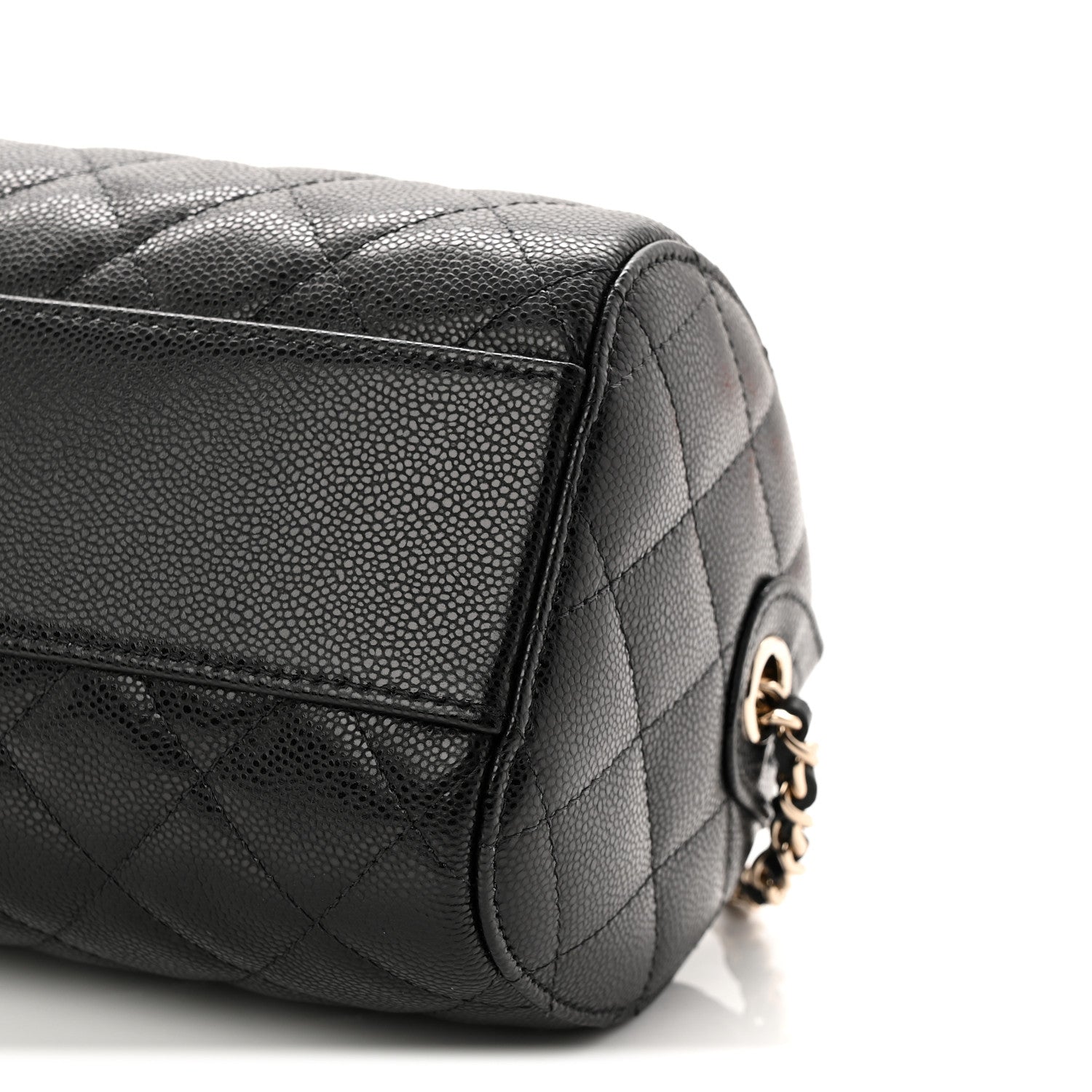 Caviar Quilted Barrel Clutch With Chain Black
