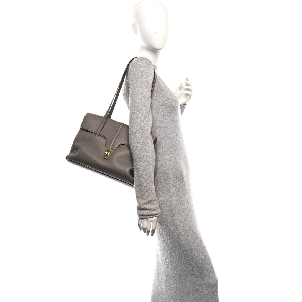 Supple Grained Calfskin Medium Soft 16 Bag Pebble
