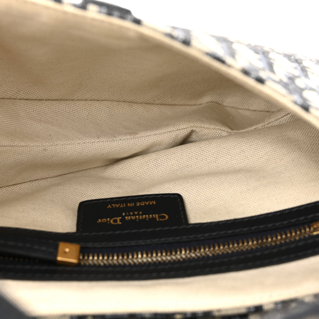 Oblique Saddle Bag Blue