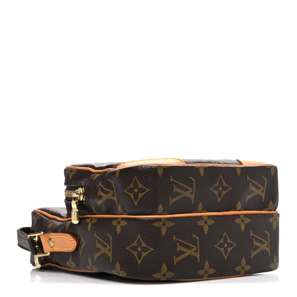 Monogram Amazone