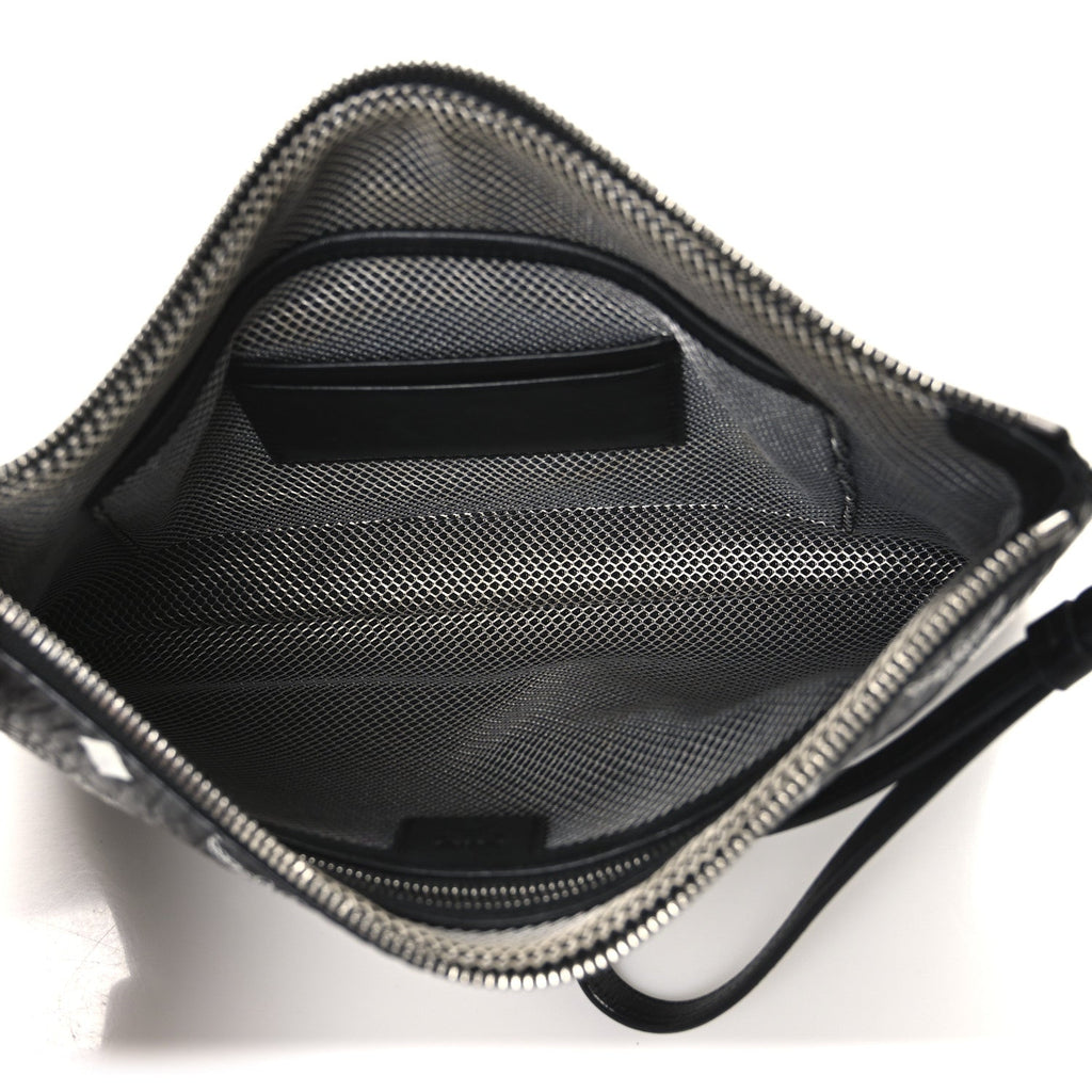 Visetos Medium Stark Wristlet Pouch Black