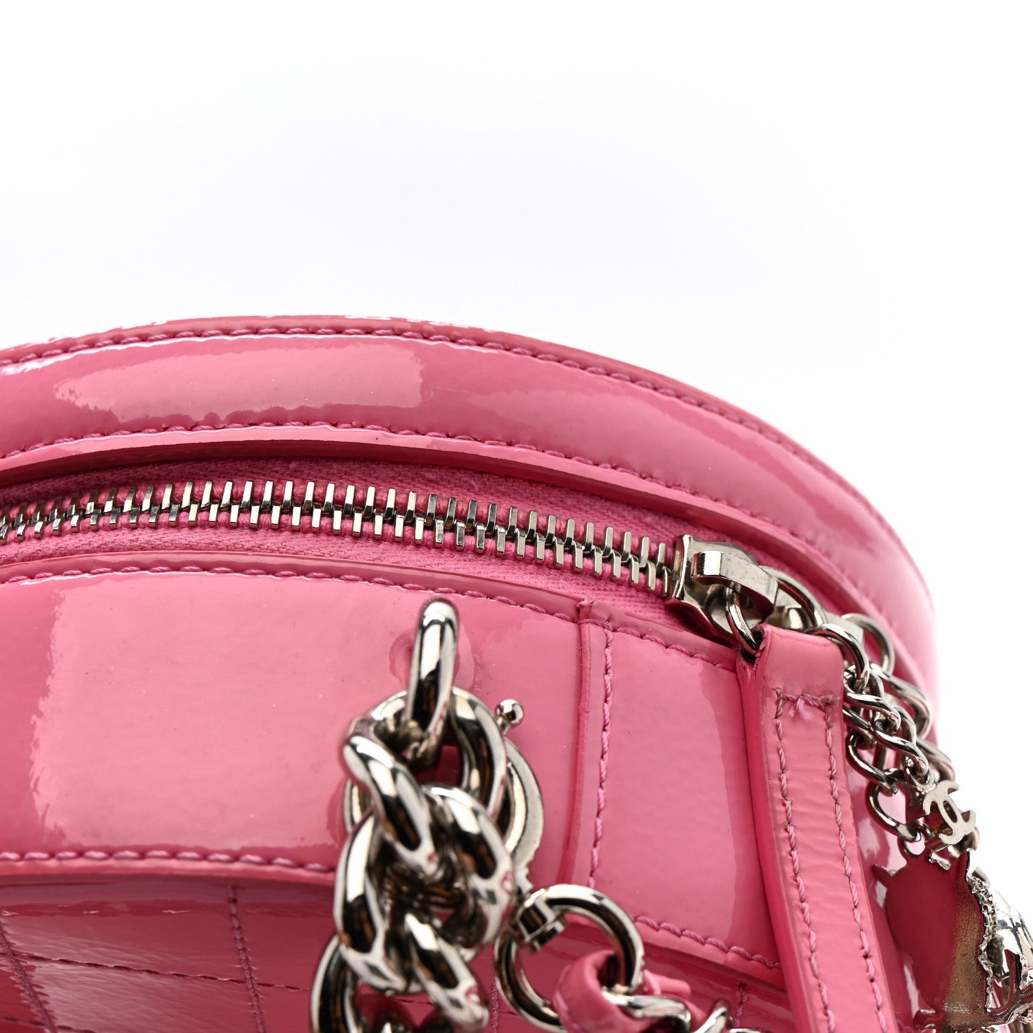 Patent Round As Earth Evening Bag Pink
