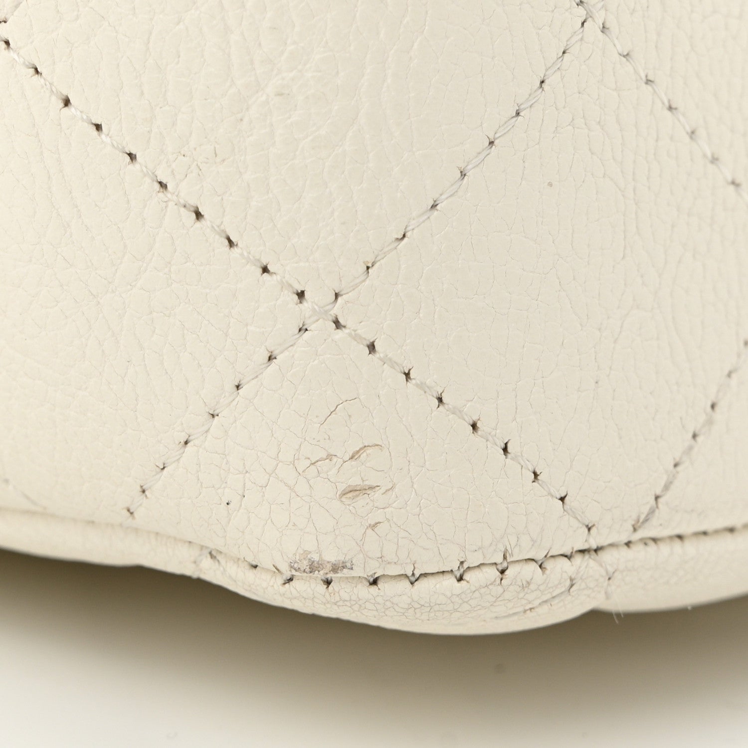 Crumpled Calfskin Quilted Medium Double Flap White