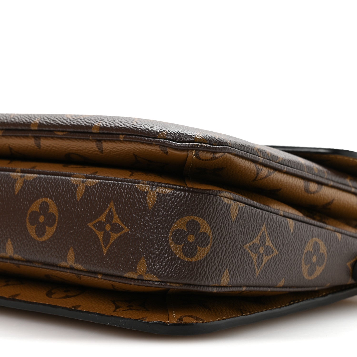 Reverse Monogram Pochette Metis