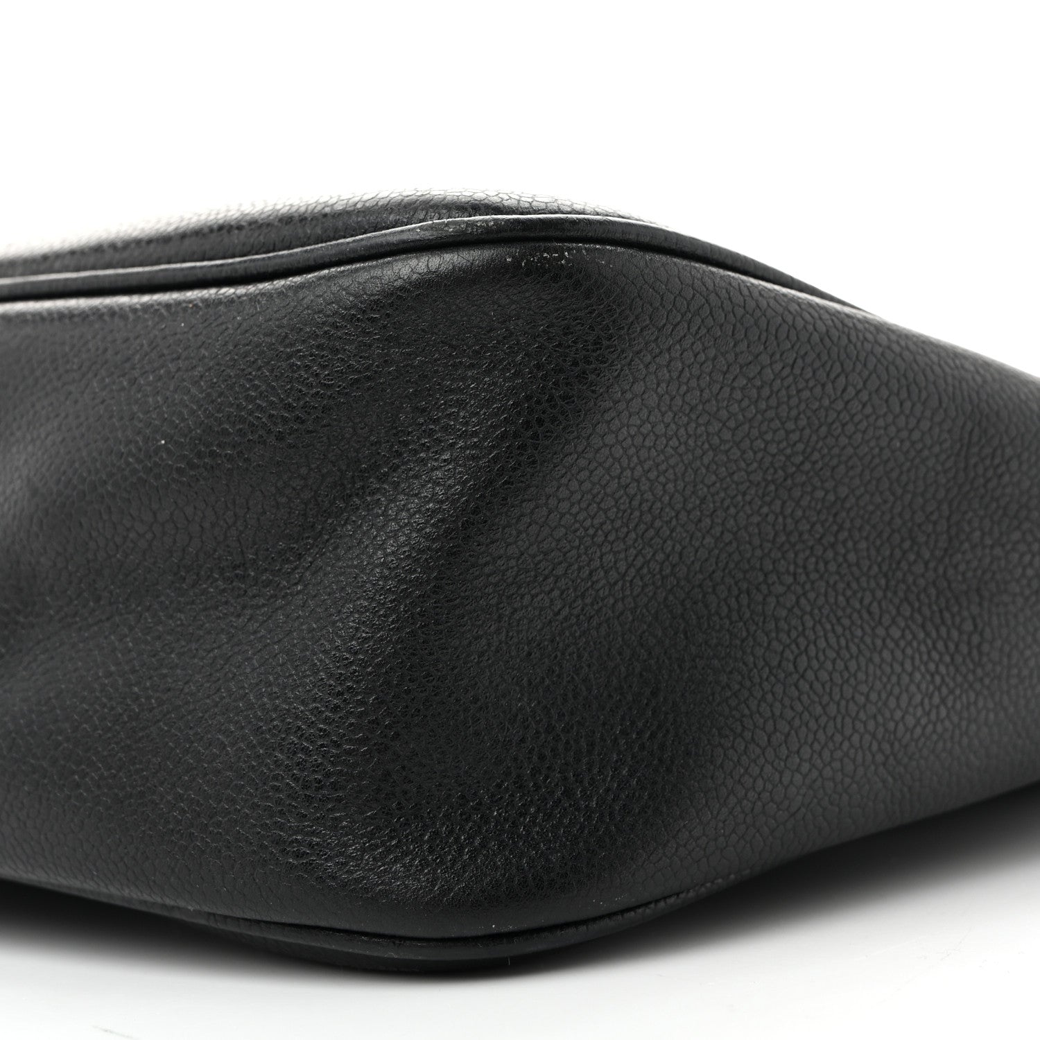 Caviar CC Hobo Black