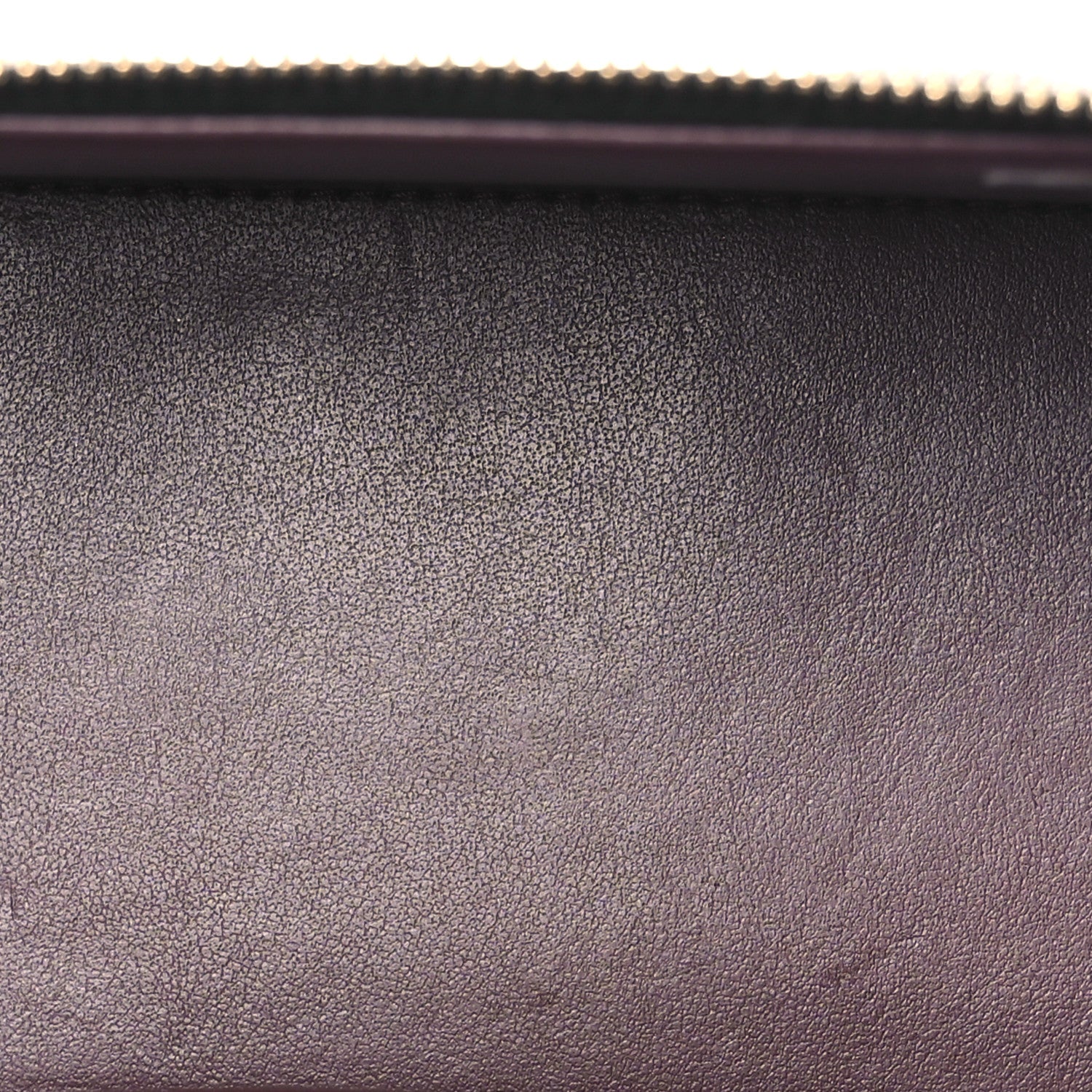 Caviar Quilted Small Vanity Case With Chain Black
