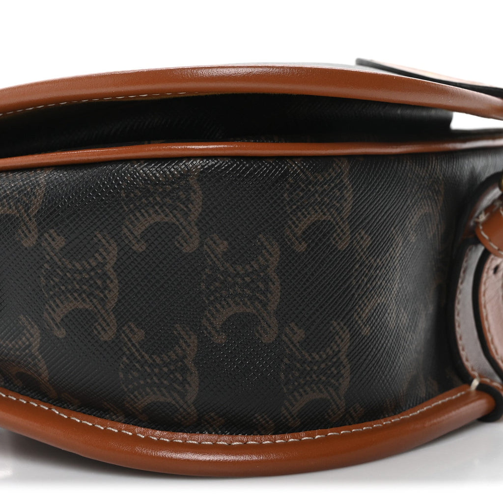 Triomphe Canvas Medium Folco Bag Tan