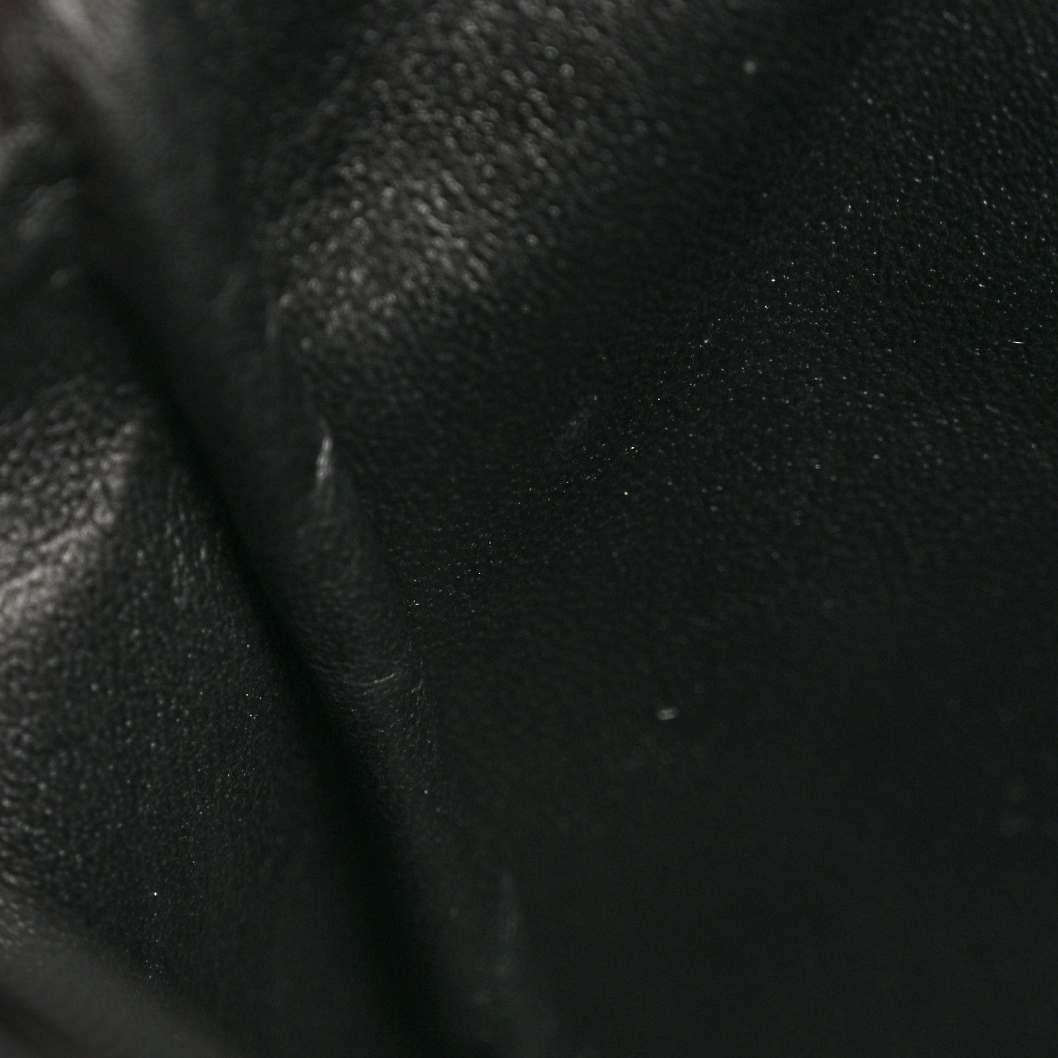 Caviar Quilted Jumbo Single Flap Black