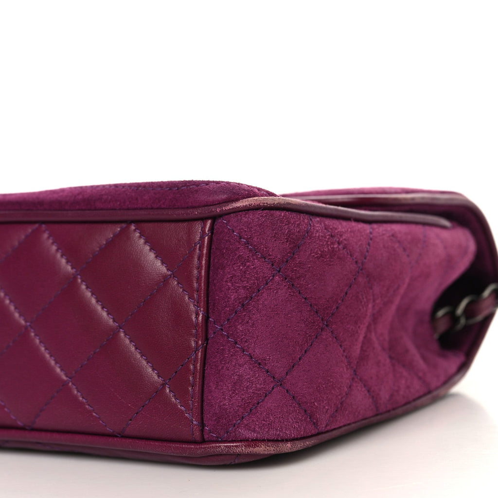 Suede Lambskin Scallop Quilted Medium Pagoda Flap Purple