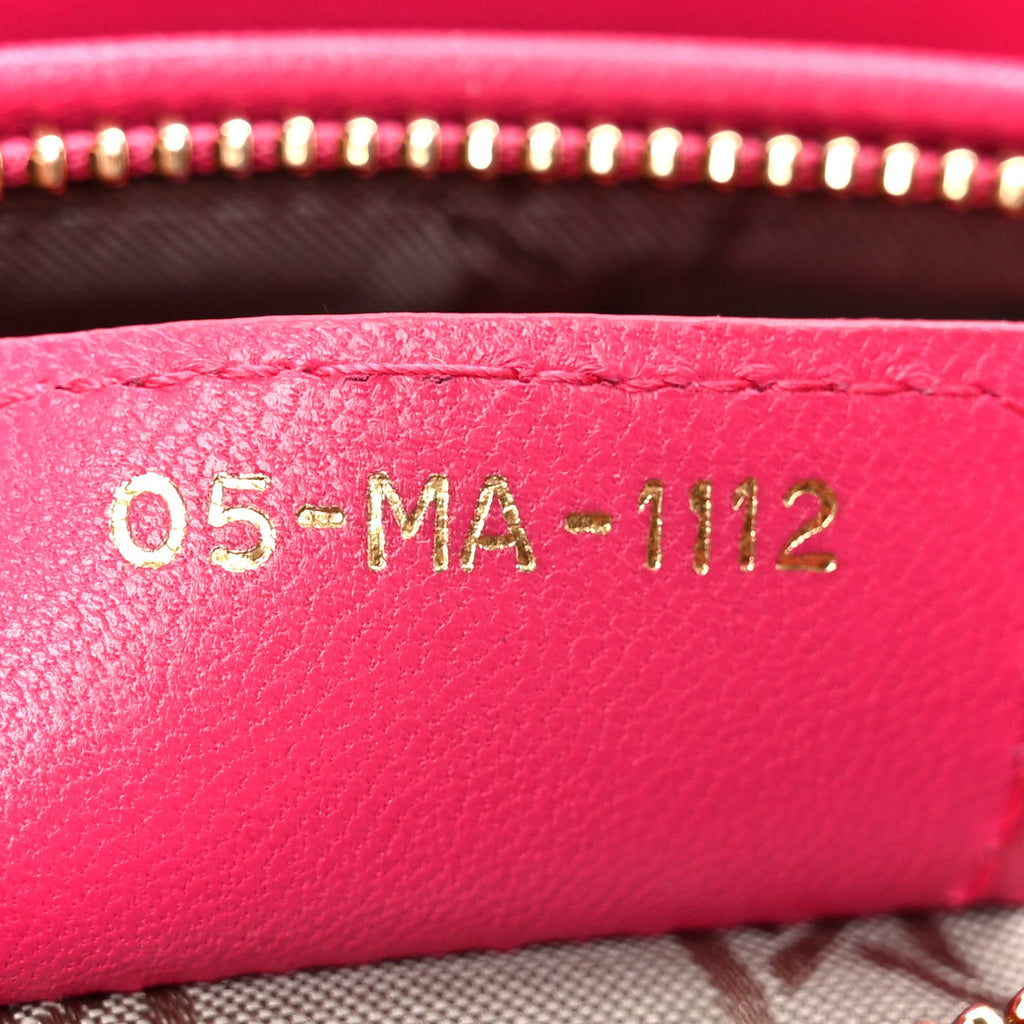 Lambskin Cannage Medium Lady Dior Fuchsia